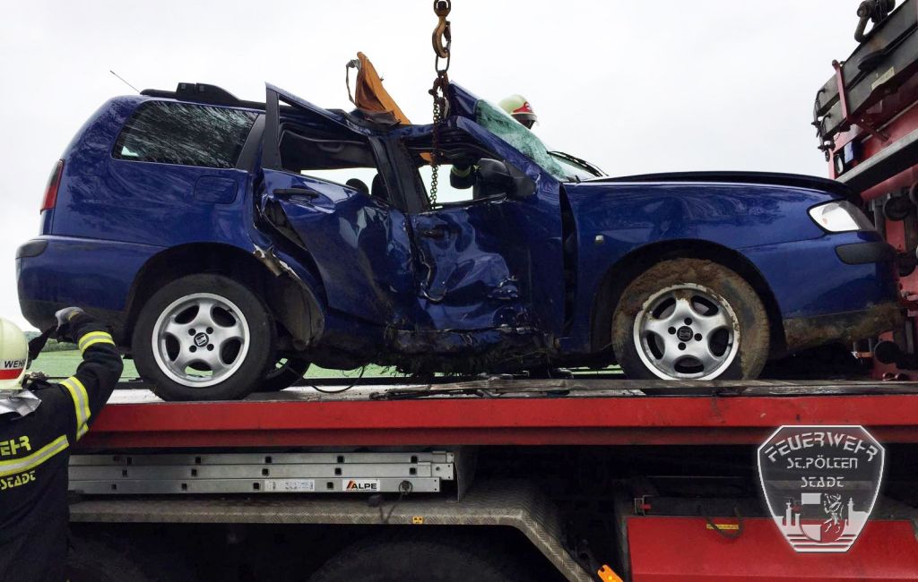 2016 05 24 VU 1 Toter Hafing 3