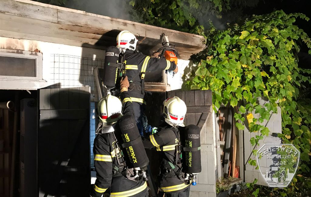 2016 10 21 Schuppenbrand Heidenheimerstr 6