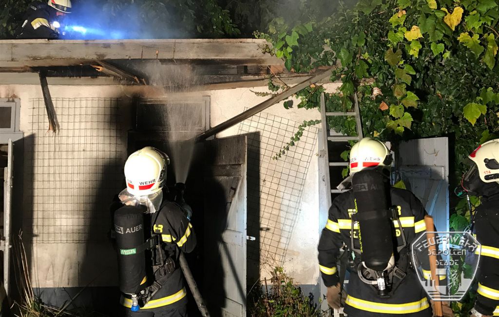 2016 10 21 Schuppenbrand Heidenheimerstr 7