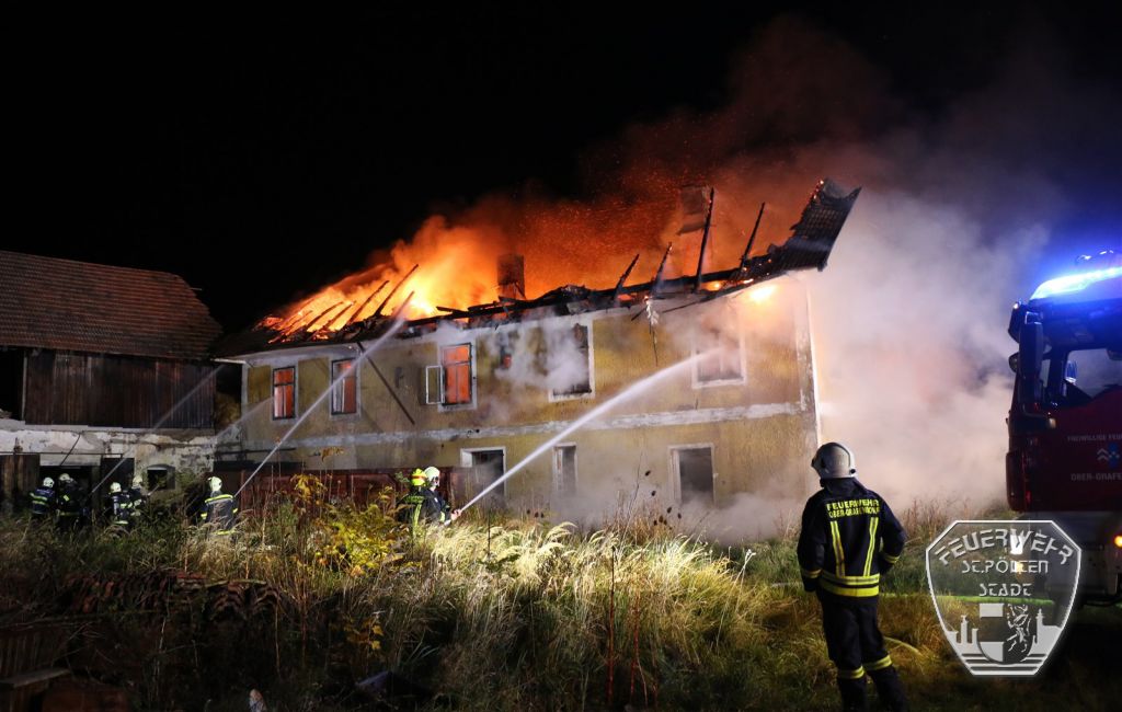 2016 10 30 Wohnhausbrand Wilhelmsburg  2 