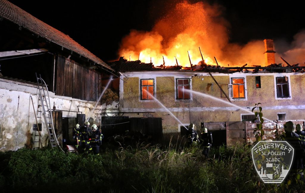 2016 10 30 Wohnhausbrand Wilhelmsburg  3 