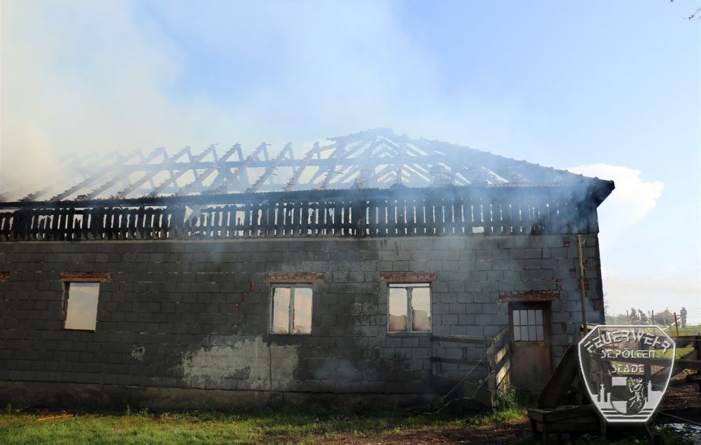 FFSTP 2016 09 11 Scheunenbrand Nadelbach 3