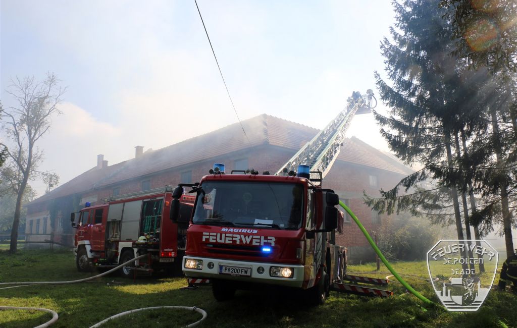 FFSTP 2016 09 11 Scheunenbrand Nadelbach 4