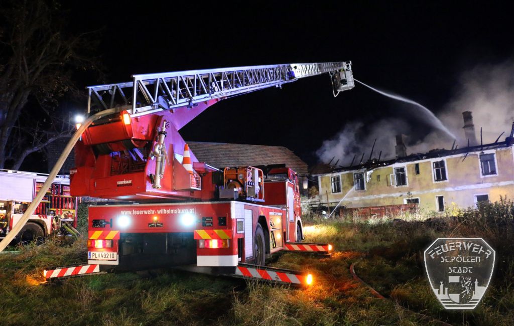 2016 10 30 Wohnhausbrand Wilhelmsburg  11 