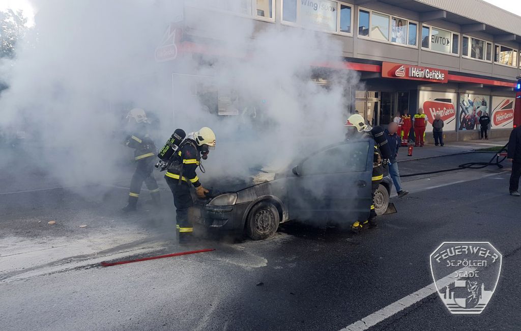 2017 03 26 Fahrzeugbrand B20  1 