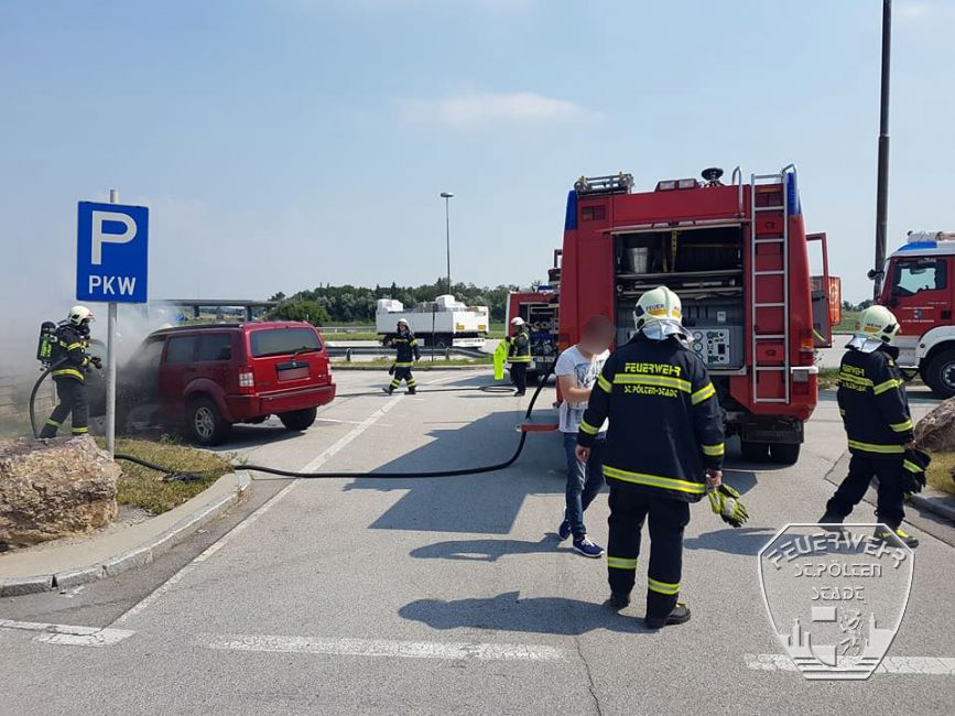 2017 06 21 Fahrzeugbrand S33 2