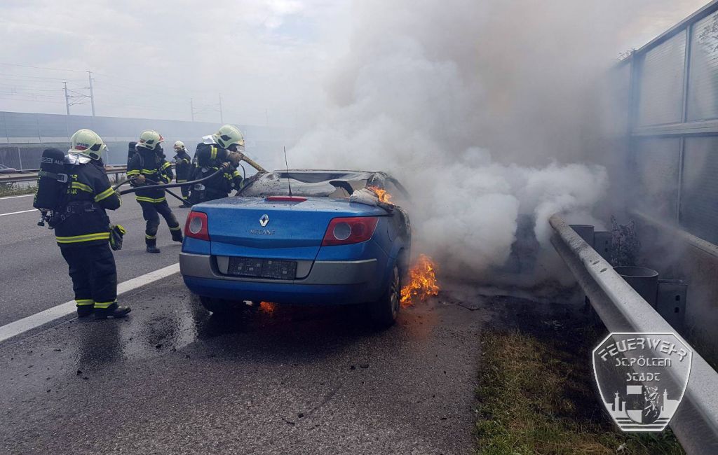 2017 07 04 Fahrzeugbrand A1 3