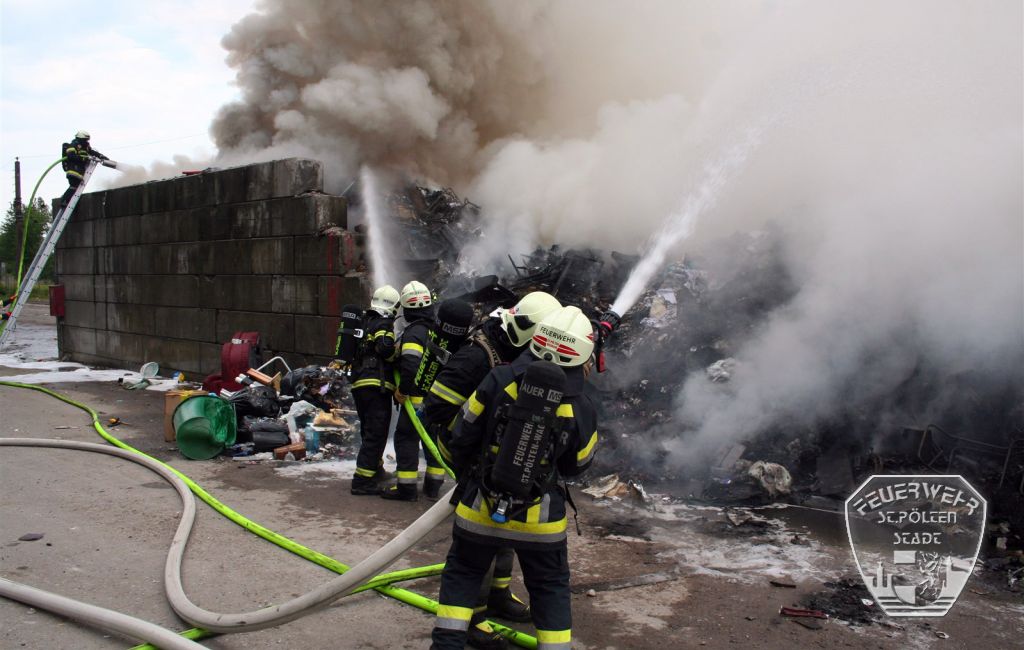 2018 06 10 Brand Muellentsorger 2