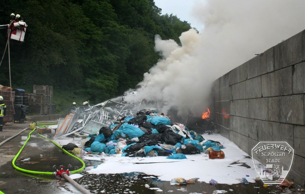 2018 06 10 Brand Muellentsorger 5