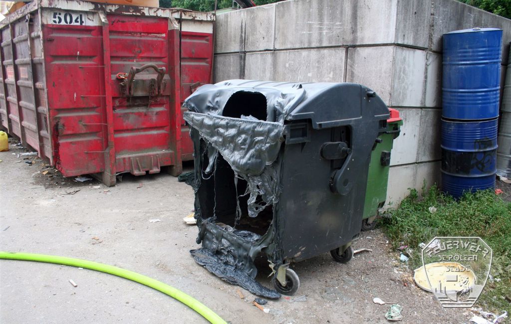 2018 06 10 Brand Muellentsorger 6